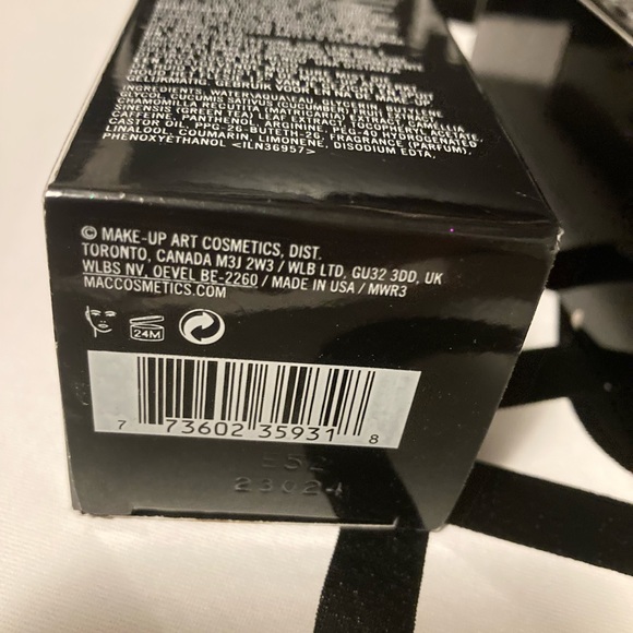 MAC fix + coconut spray prep prime plus spray 3.4 - Picture 2 of 2